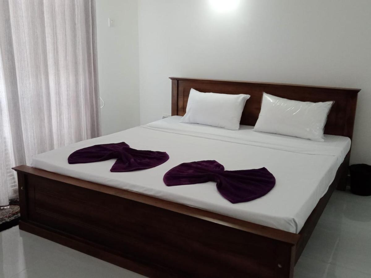 Para Inn Residence Дехивала-Маунт-Лавиния Экстерьер фото